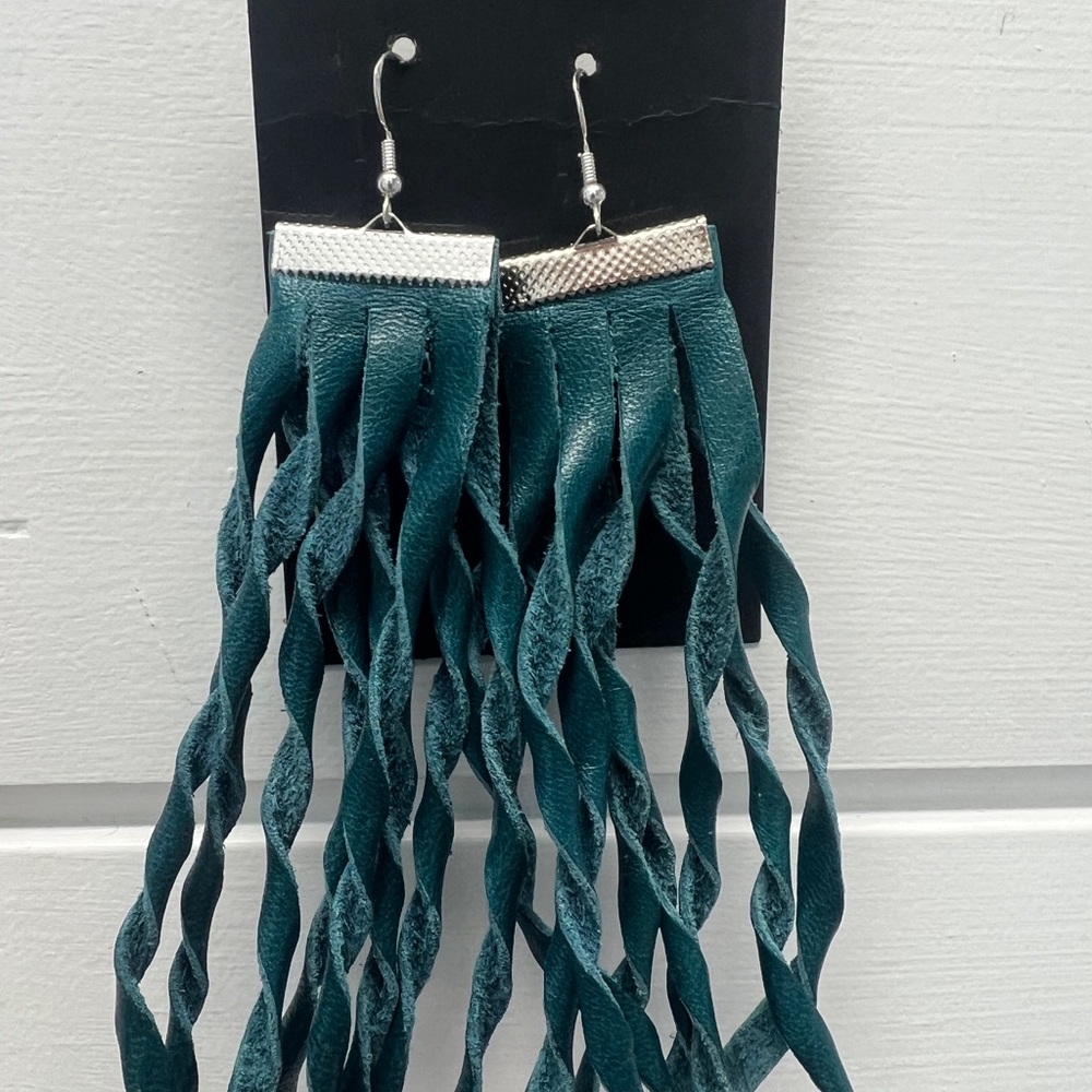 Fringe earrings, turquoise, Western boho fashion, Summer date night accessories - Picture 3 of 5